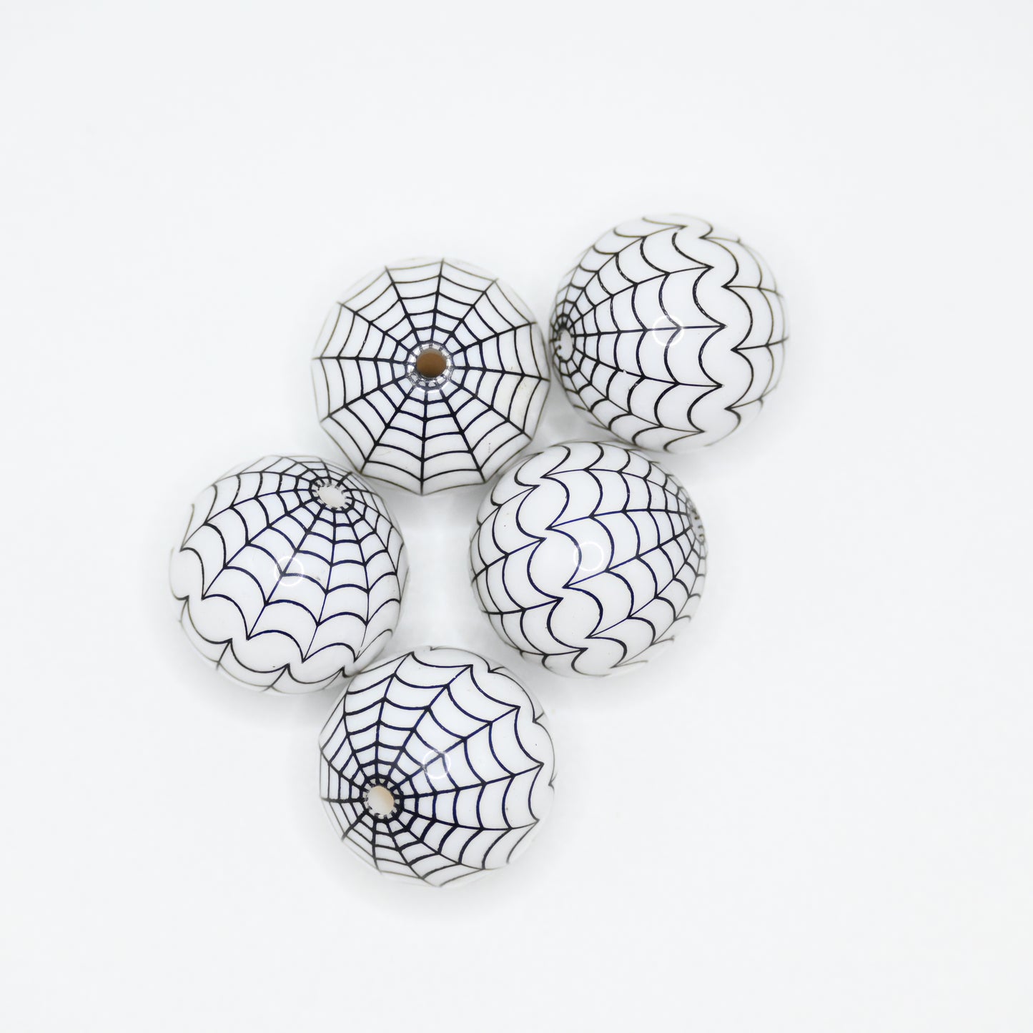 20mm White Color Round Beads with Spider Web for Bracelets