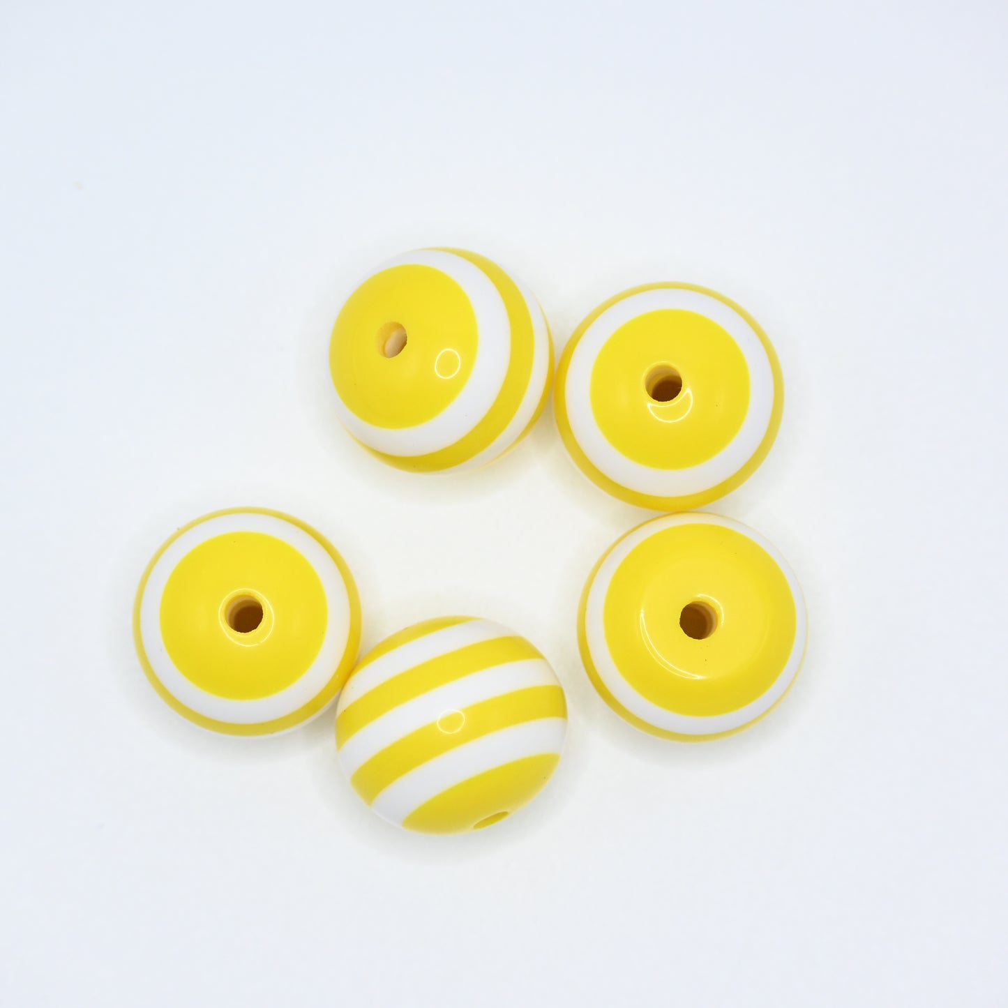 20mm Yellow and White Color Layered Round Beads for Jewelry Making