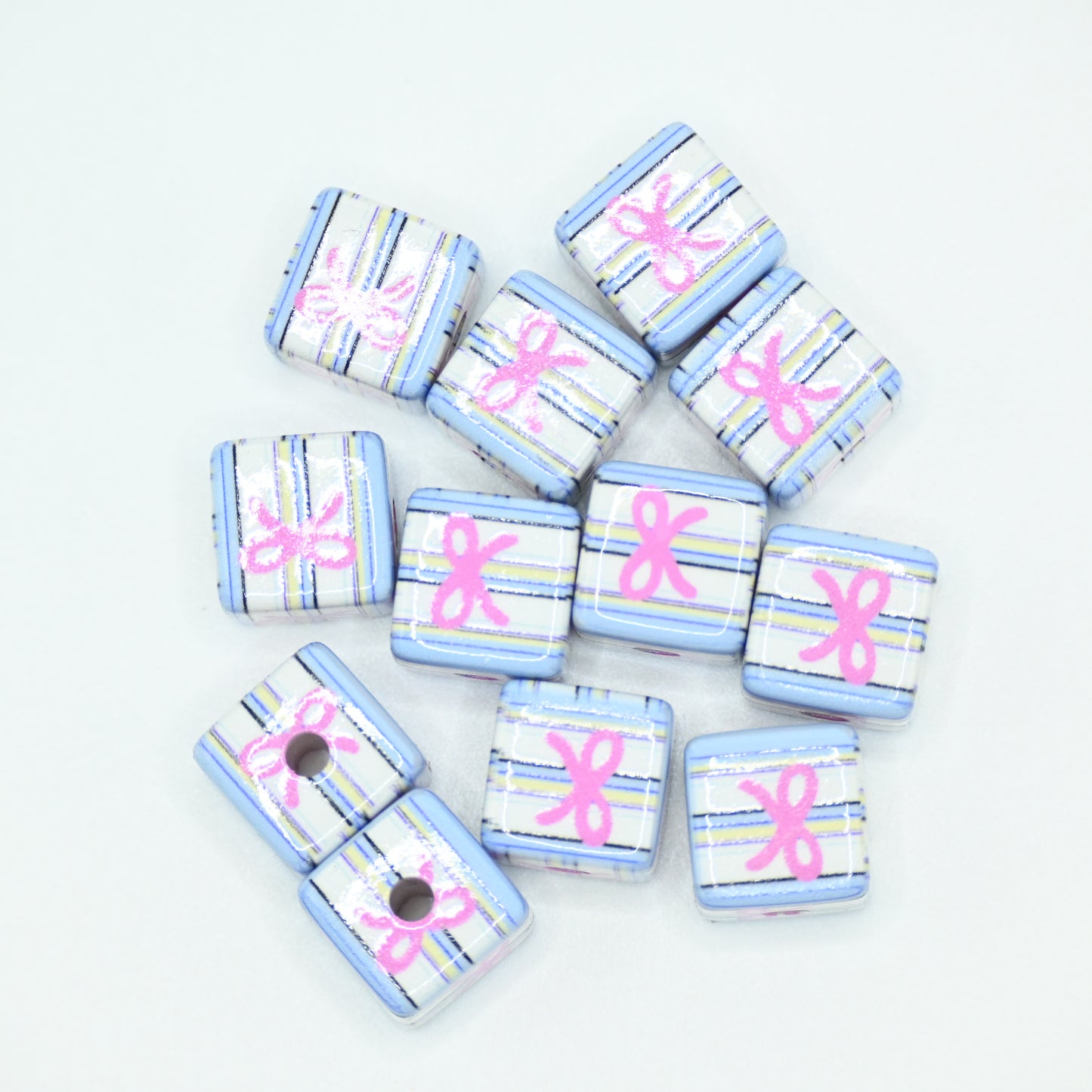 12pcs 20mm Acrylic Blue Cube Beads Pink Bow Ribbon Pattern DIY Beading Hairband Bracelets Necklace Craft