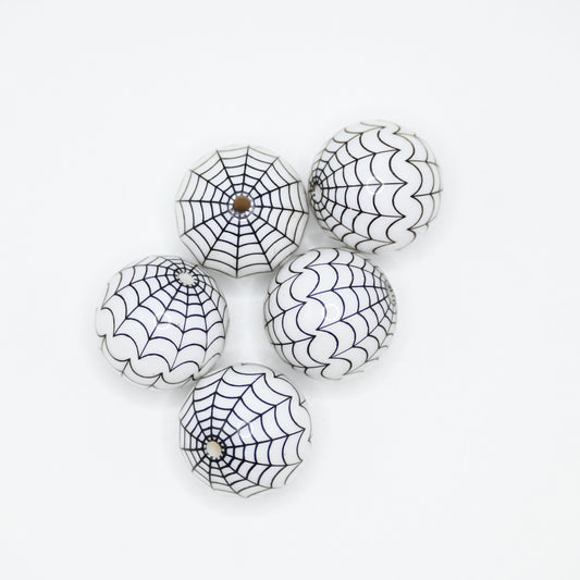 20mm White Color Round Beads with Spider Web for Bracelets